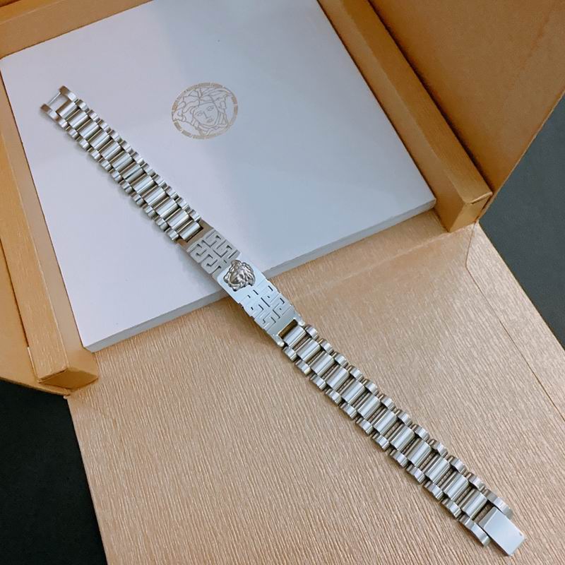 Versace bracelet 06lyx88
